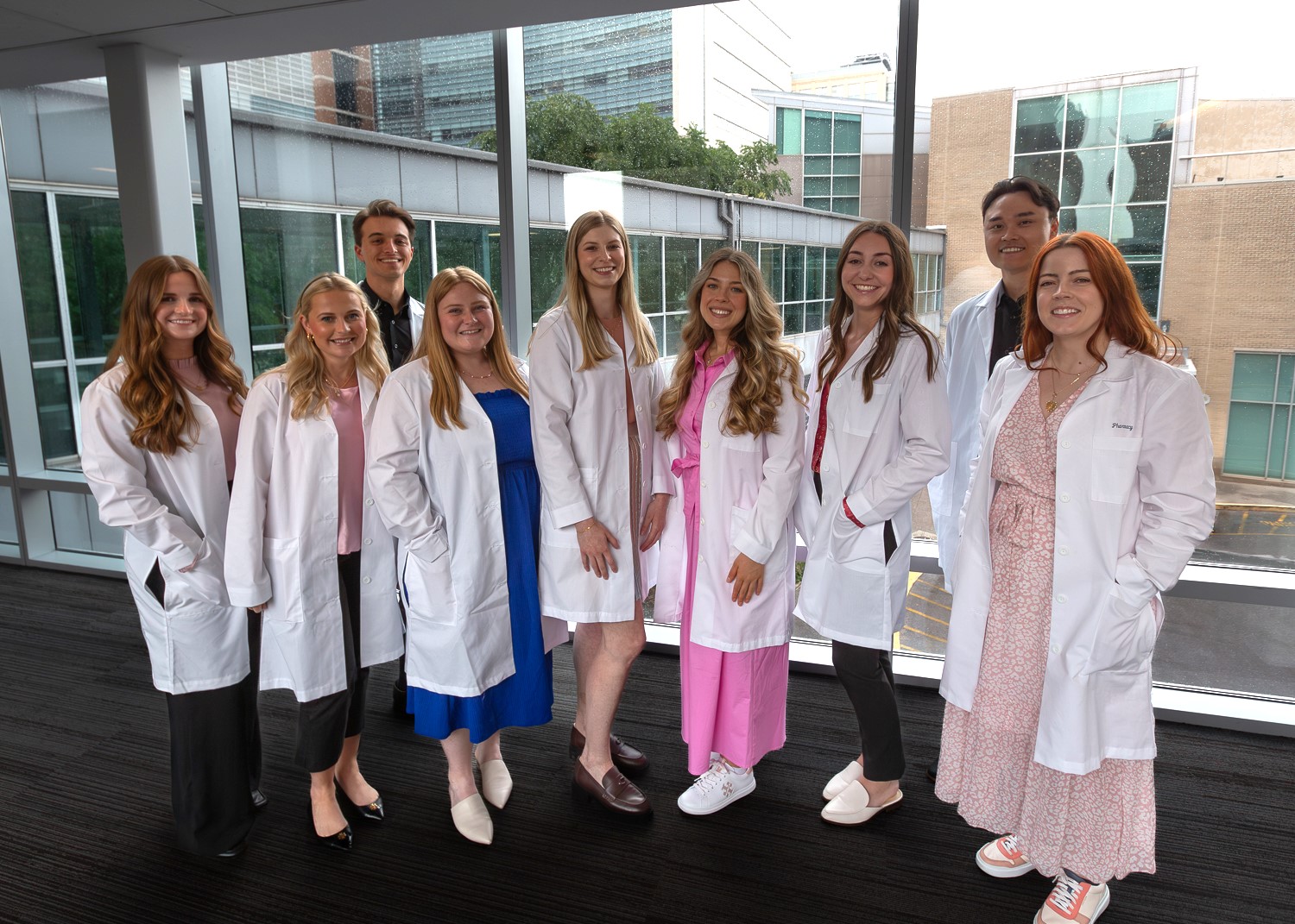 2024-2024 Barnes-Jewish Hospital Pharmacy Residents smiling for the camera